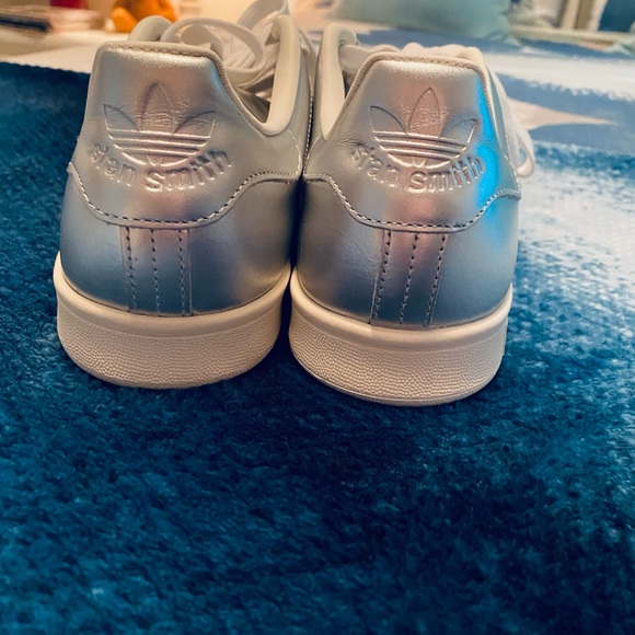 New Adidas Silver Tennis Shoes - Picture 3 of 7